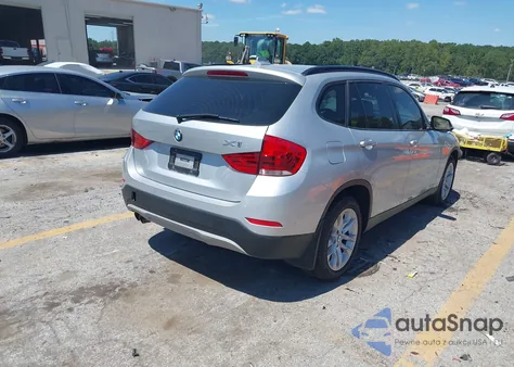 2015 BMW X1 xDrive28I z USA, uszkodzony, nr VIN WBAVL1C53FVY39823